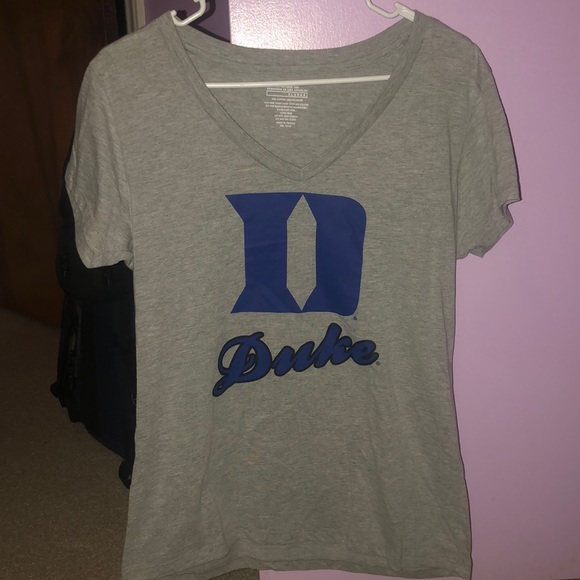 Gray Duke v-neck - Picture 1 of 1